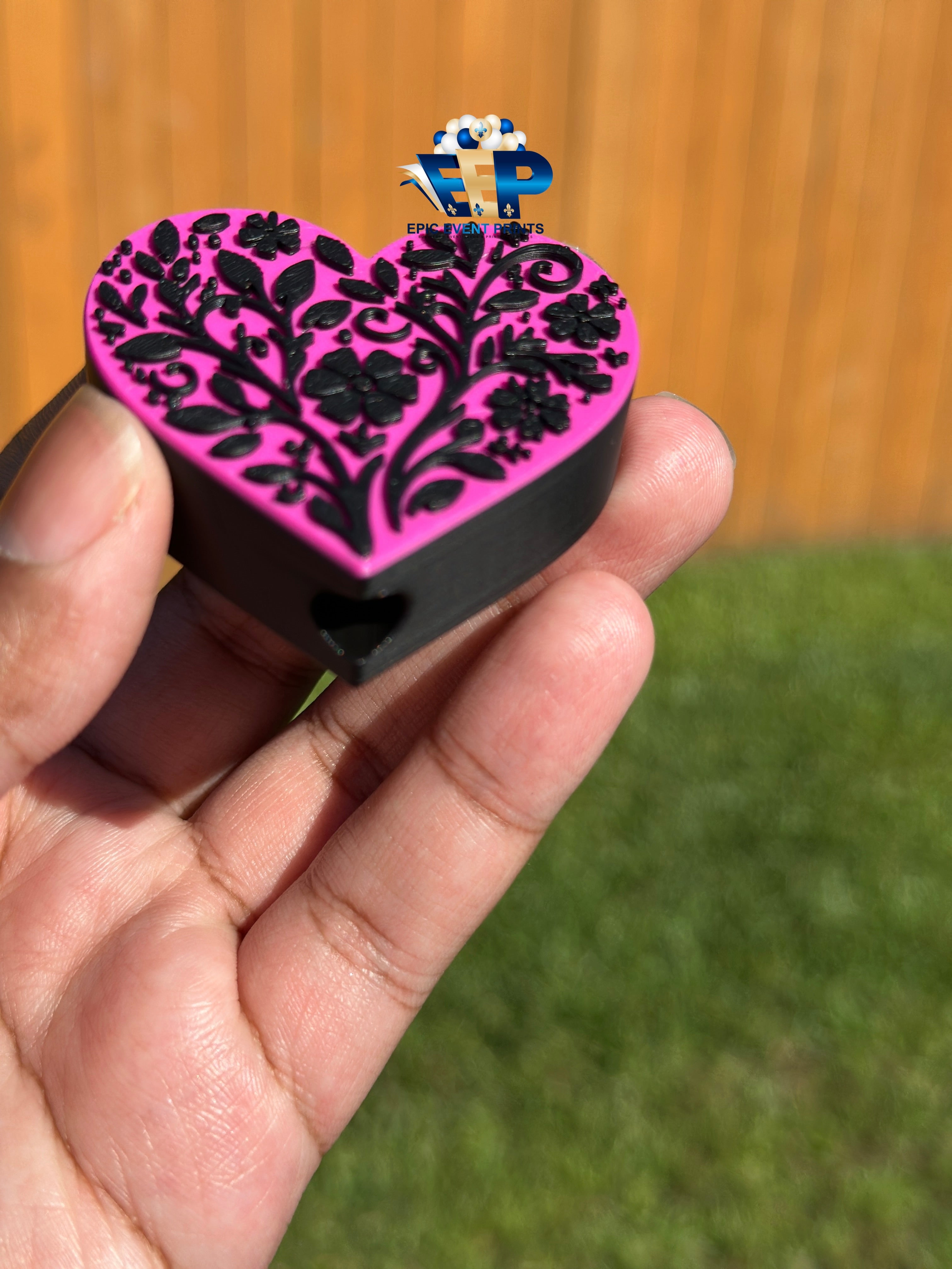 Heart Motif 3D Printed Desk Accessory image 4